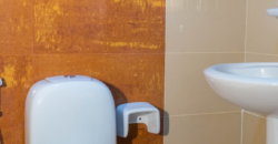 Hot Deal!! DISTRESS UNIT SPACIOUS Spacious 1 Bedroom Apartment For Sale In Al Ameera Village